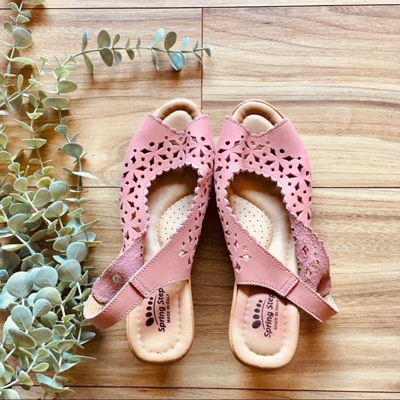 🌿Pink Leather Spring Step Wedge Slip Ons - Picture 2 of 12